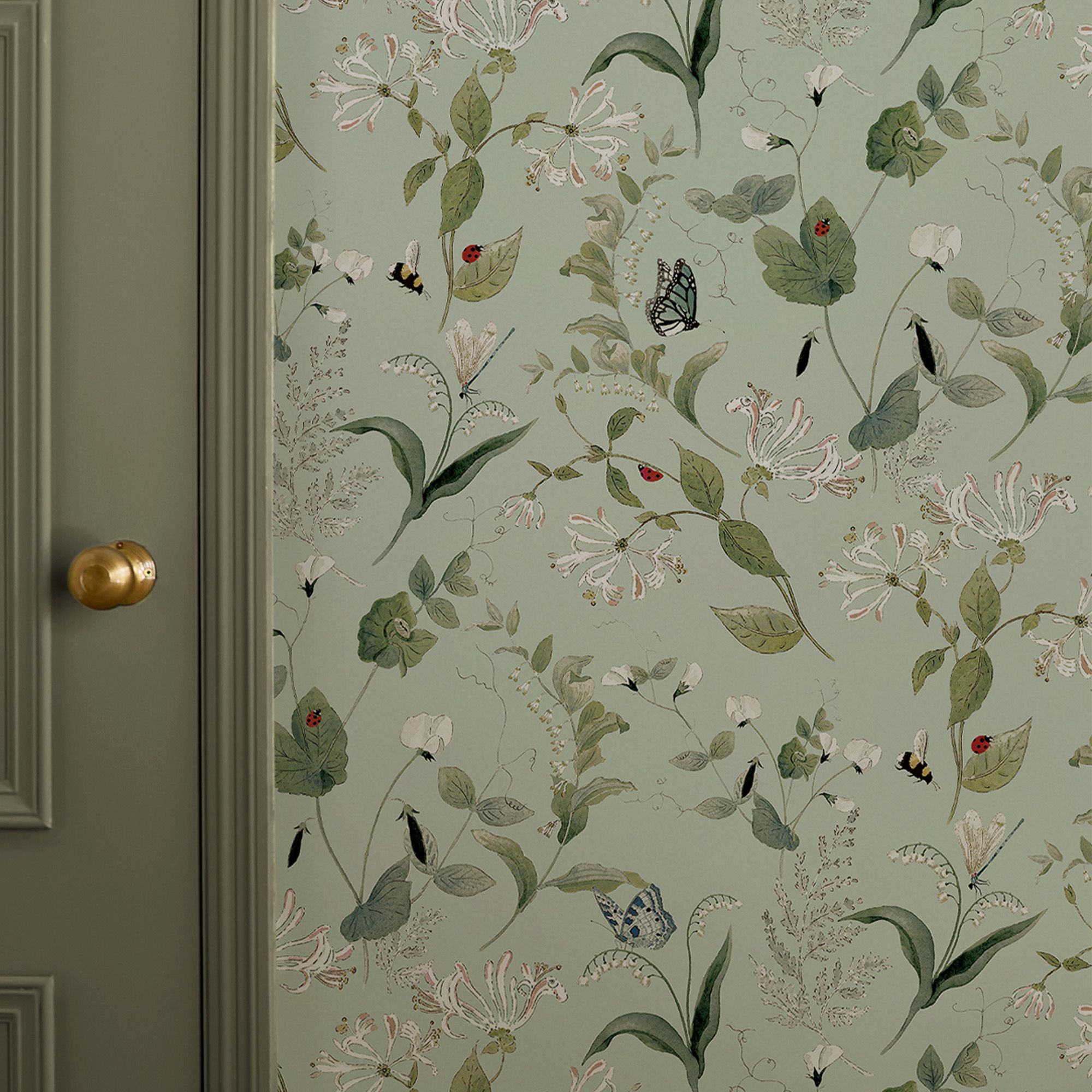 146865 Wild Floral Pale Mint Wallpaper by Sophie Allport
