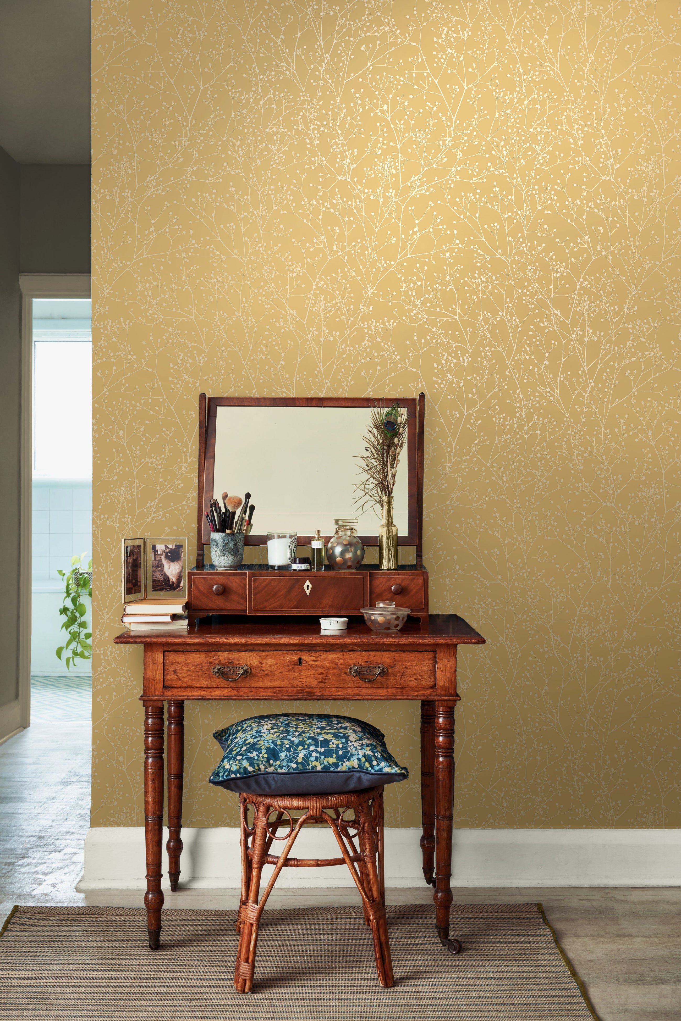 146992 Gypsophila Primrose & Pewter Clarissa Hulse AW26 Wallpaper by Clarissa Hulse