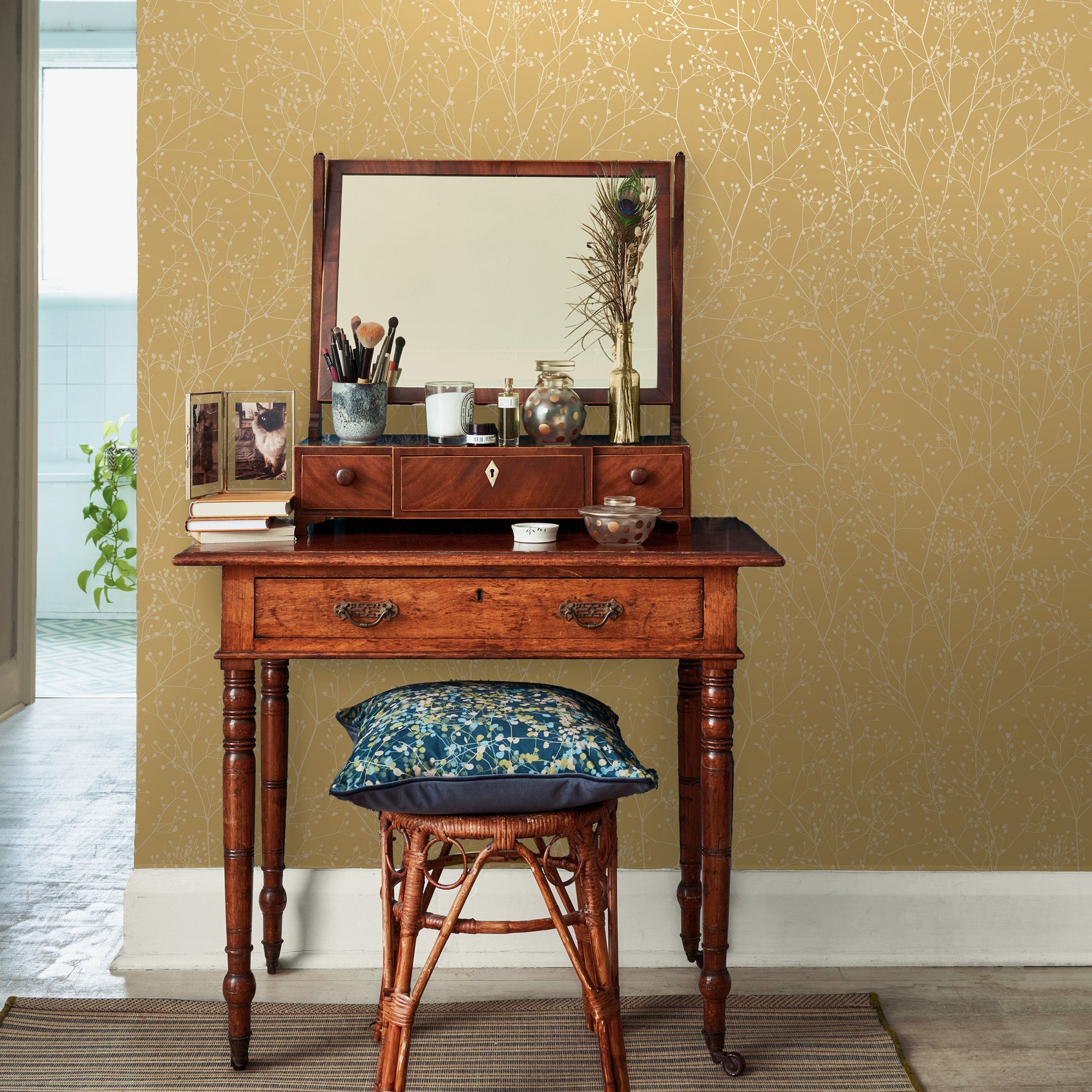 146992 Gypsophila Primrose & Pewter Clarissa Hulse AW26 Wallpaper by Clarissa Hulse