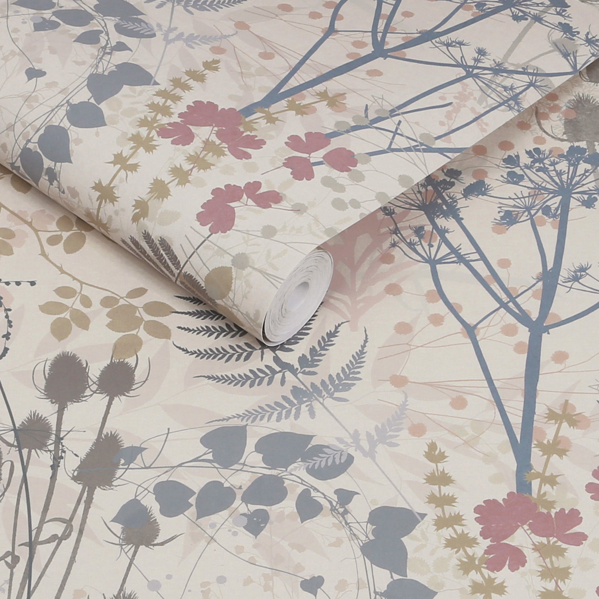 147000 Serendipity Winter Clarissa Hulse AW26 Wallpaper by Clarissa Hulse