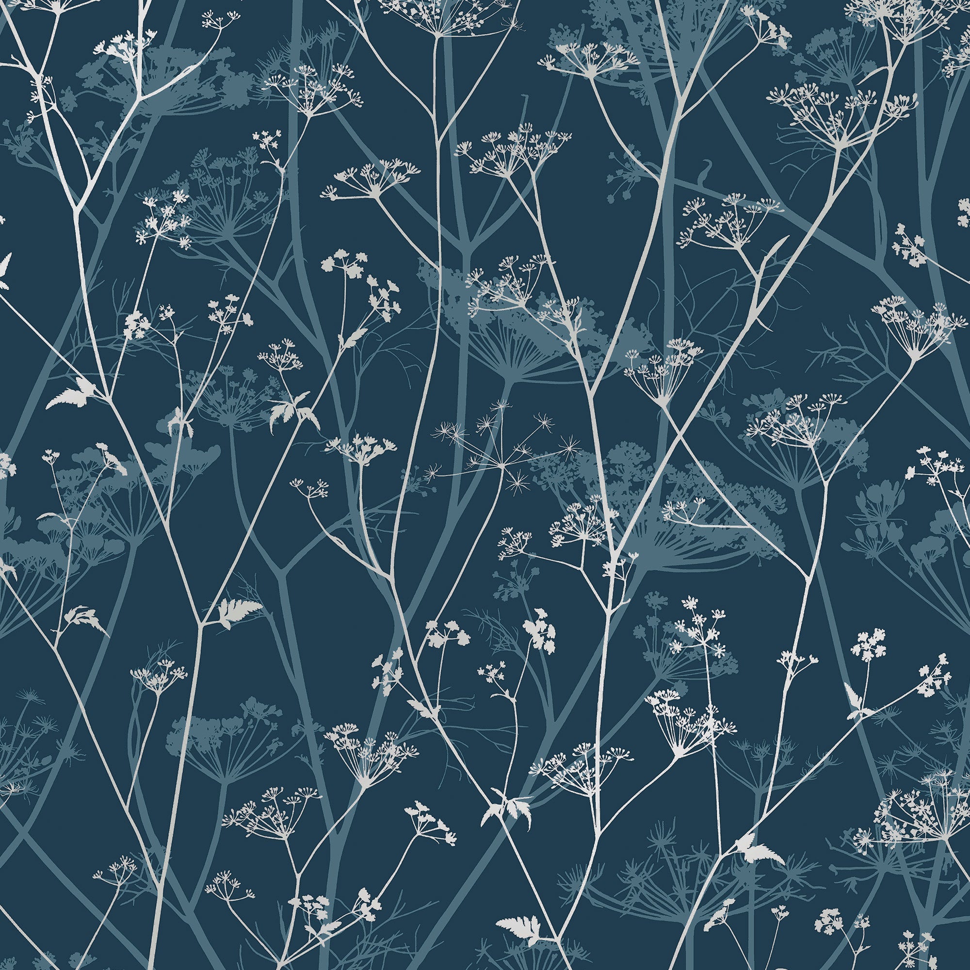 147003 Wild Chervil Navy & Silver Clarissa Hulse AW26 Wallpaper by Clarissa Hulse