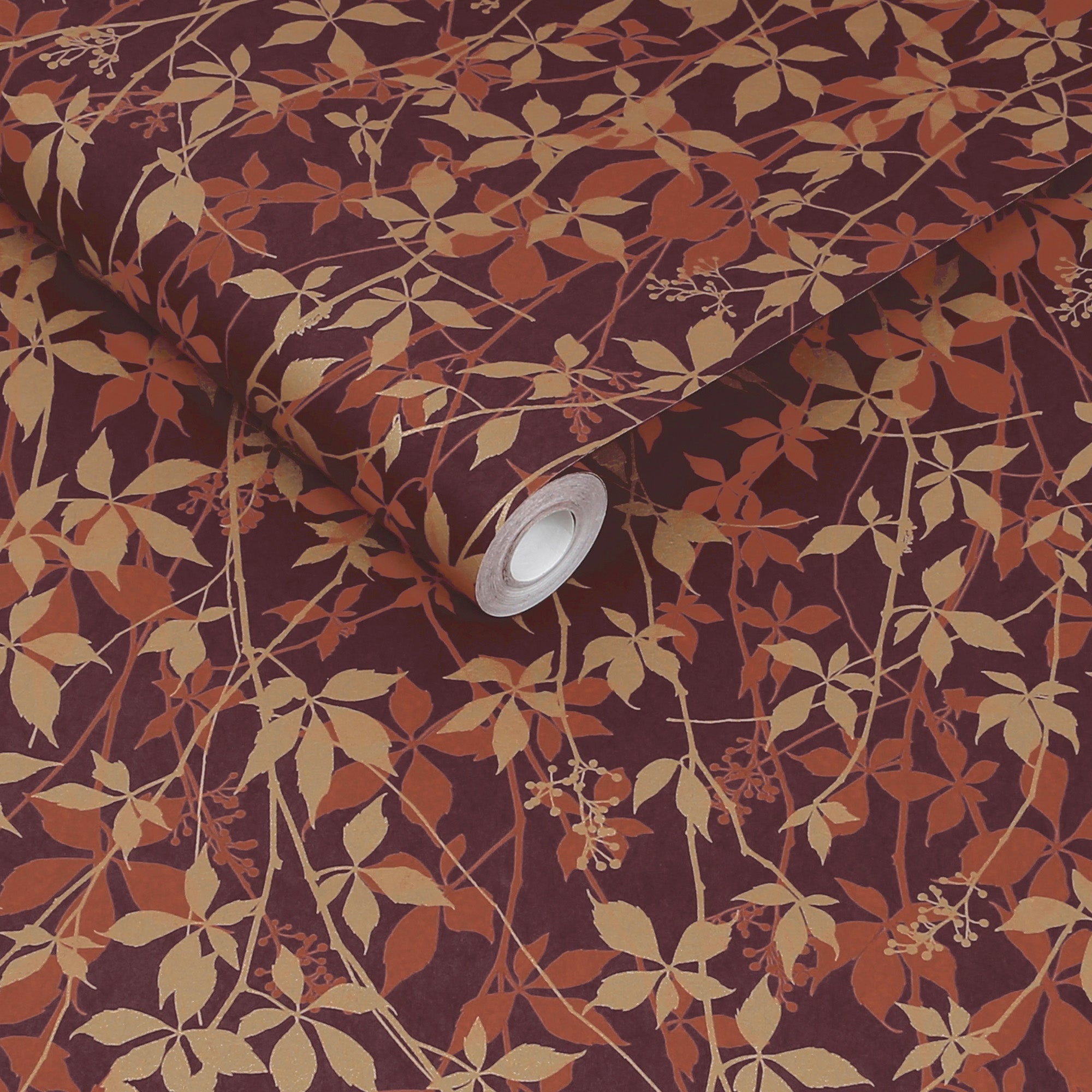 147006 Virginia Creeper Russet & Copper Clarissa Hulse AW26 Wallpaper by Clarissa Hulse