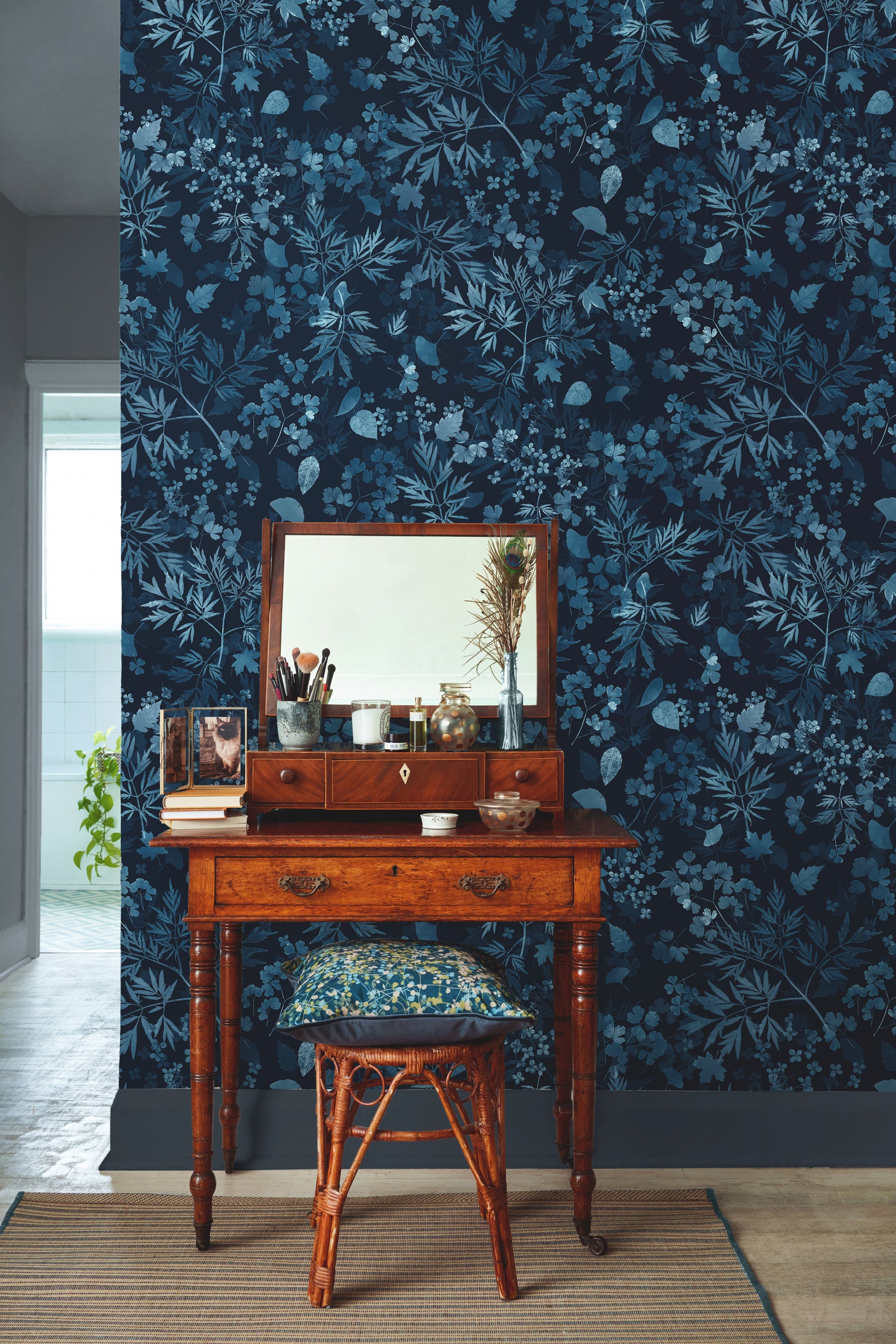 147014 Windfall Sapphire Clarissa Hulse AW26 Wallpaper by Clarissa Hulse