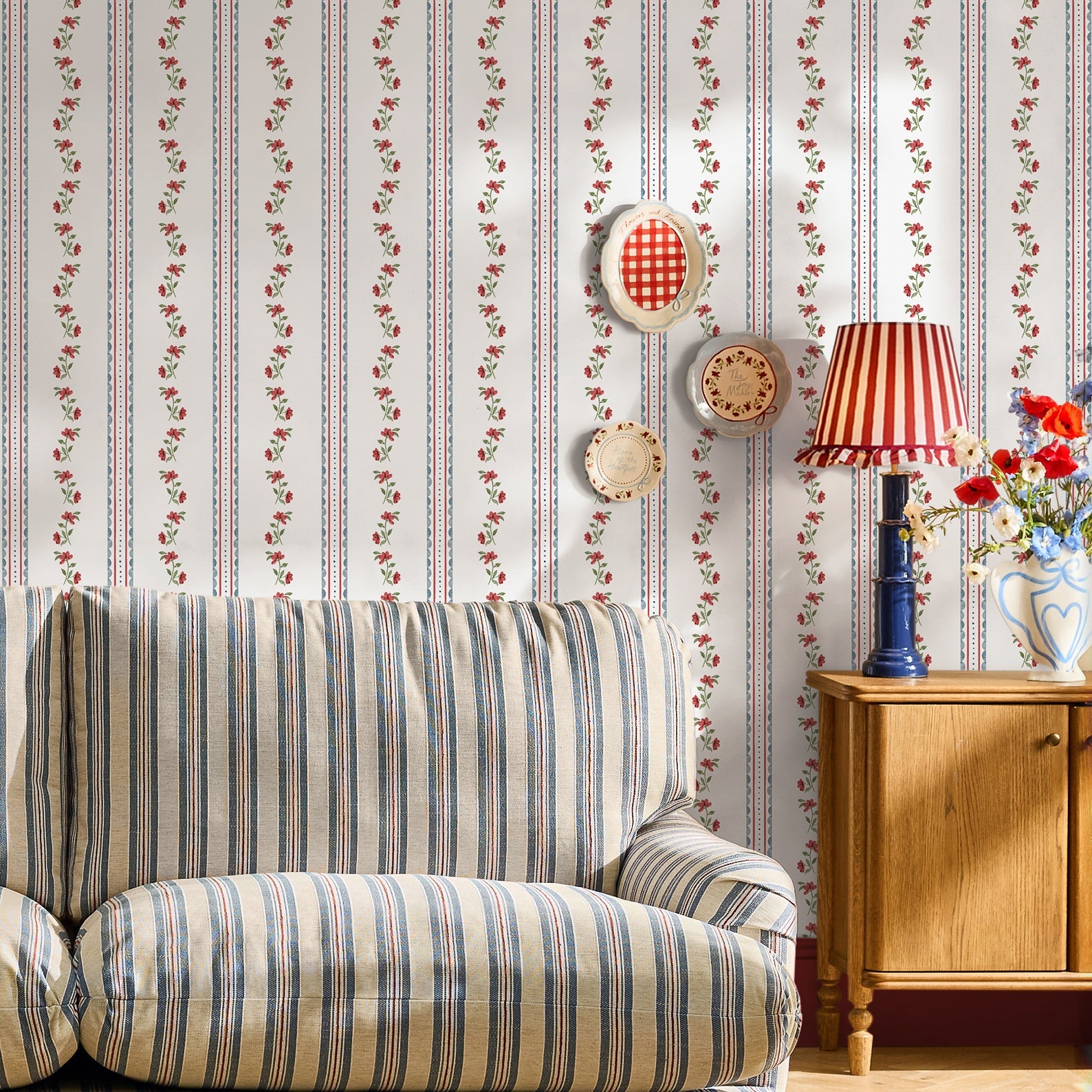 149122 Treasure Floral Red & Blue Cath Kidston AW26 Wallpaper by Cath Kidston