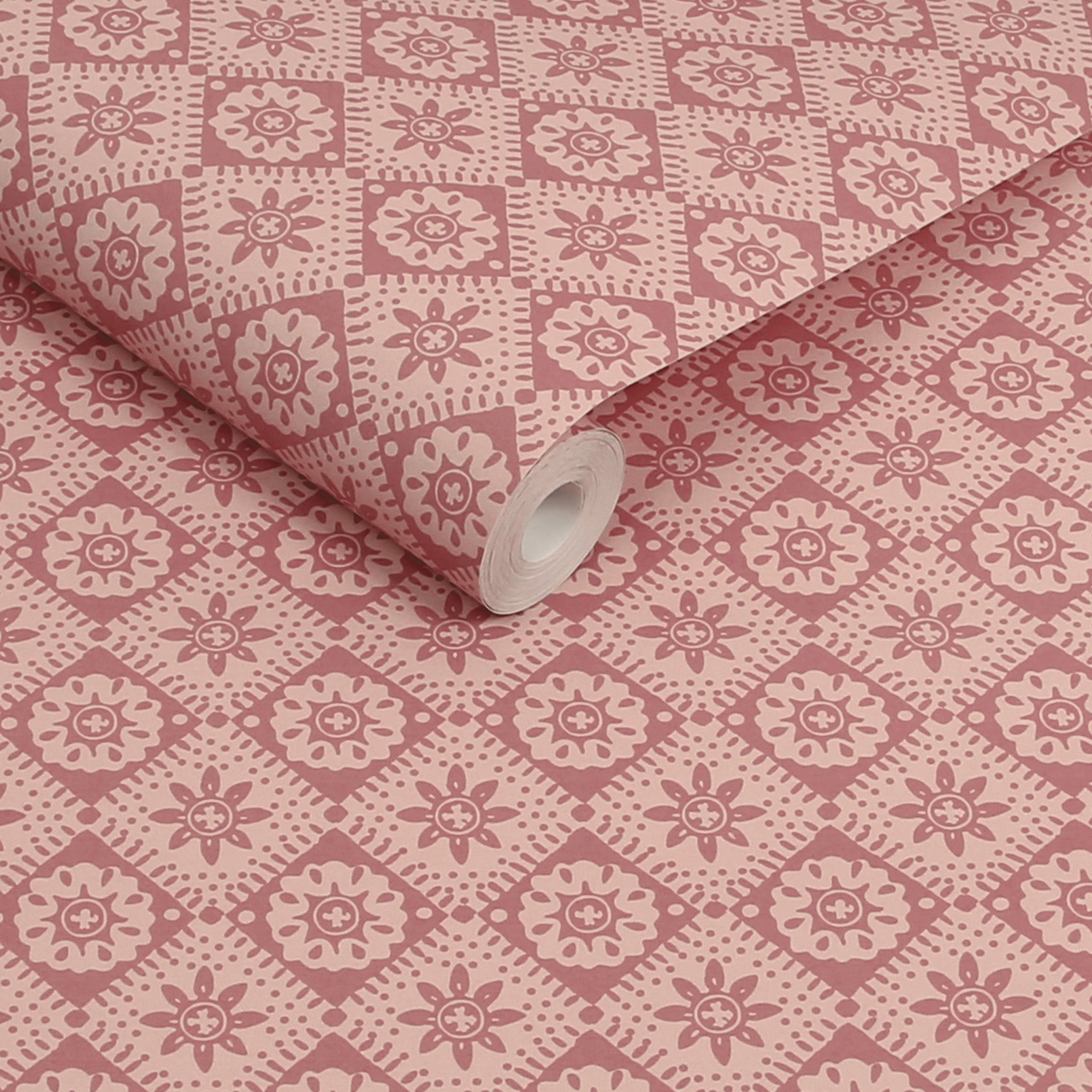 149555 Meadow Geo Pink Joules AW26 Wallpaper by Joules