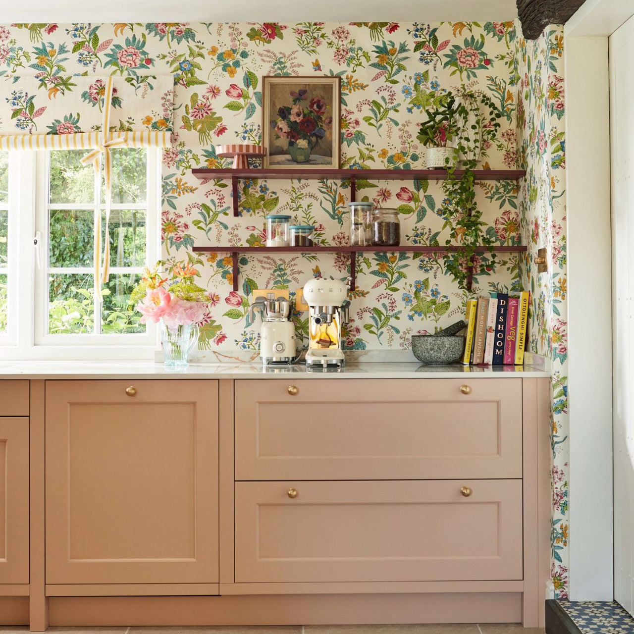 113057 Woodland Floral Sophie Robinson Wallpaper By Harlequin