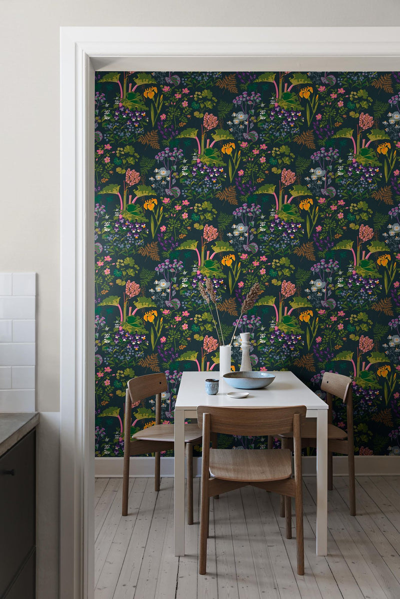 1791 Gocken Jobs Rabarber Multicoloured Icons Wallpaper by Boråstapeter
