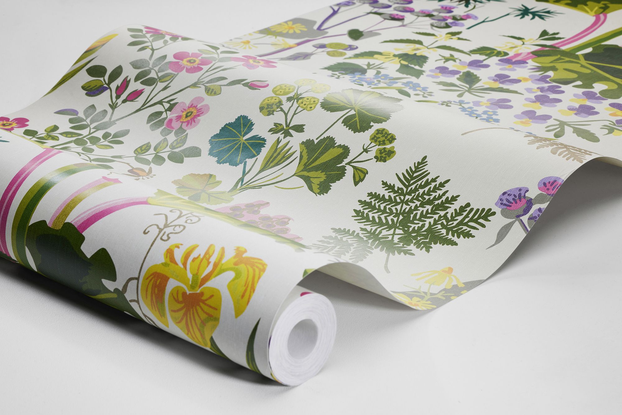 1792 Gocken Jobs Rabarber Multi and White Wallpaper by Boråstapeter