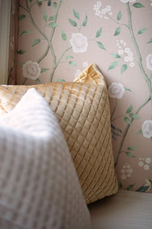 1901 Paradise Birds Light Pink and Green Icons Wallpaper by Boråstapeter