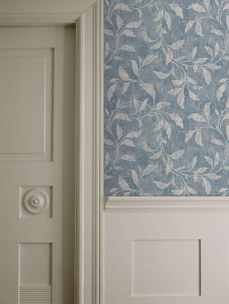 1904 Rosewood Night Dark Blue Dreamy Escape Wallpaper by Boråstapeter