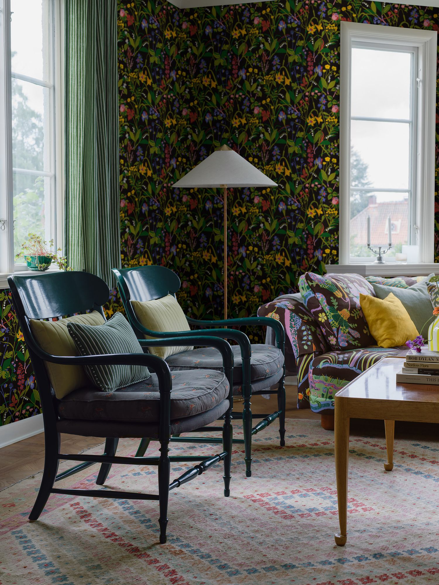 1964 Gocken Jobs Ros och Lilja Multi and Black Wallpaper by Boråstapet