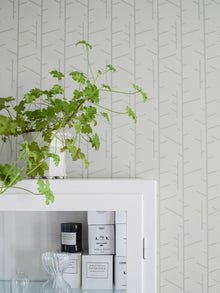 1986 Arne Jacobsen Tassel Grey Wallpaper by Boråstapeter