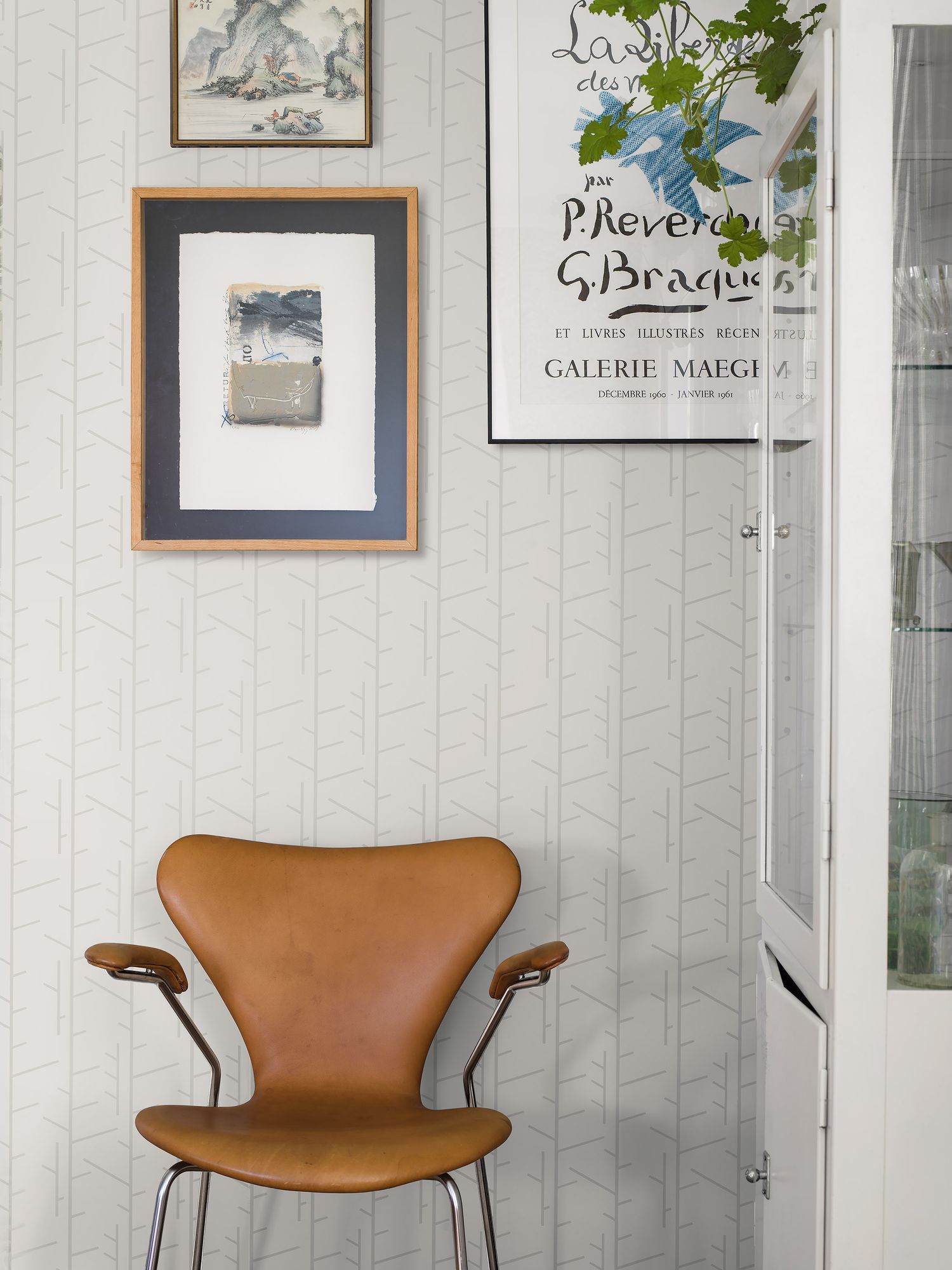 1986 Arne Jacobsen Tassel Grey Wallpaper by Boråstapeter