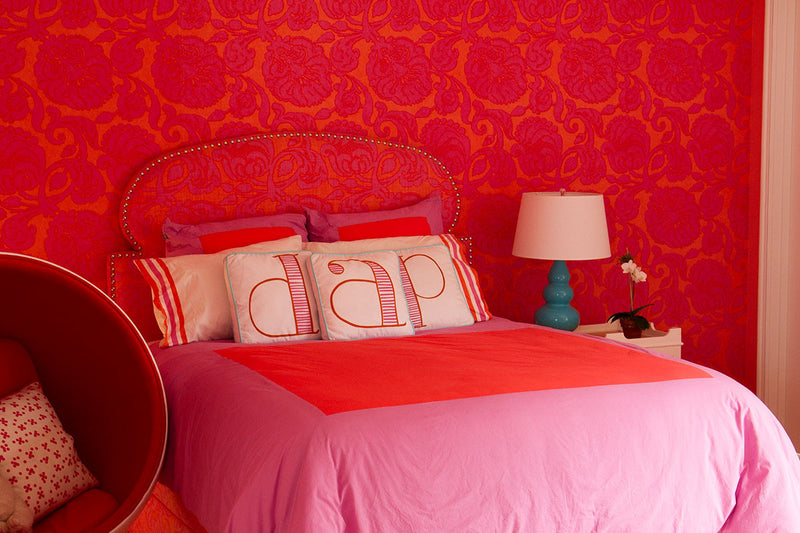 Anna wallpaper by Christopher Farr Cloth in a room setting