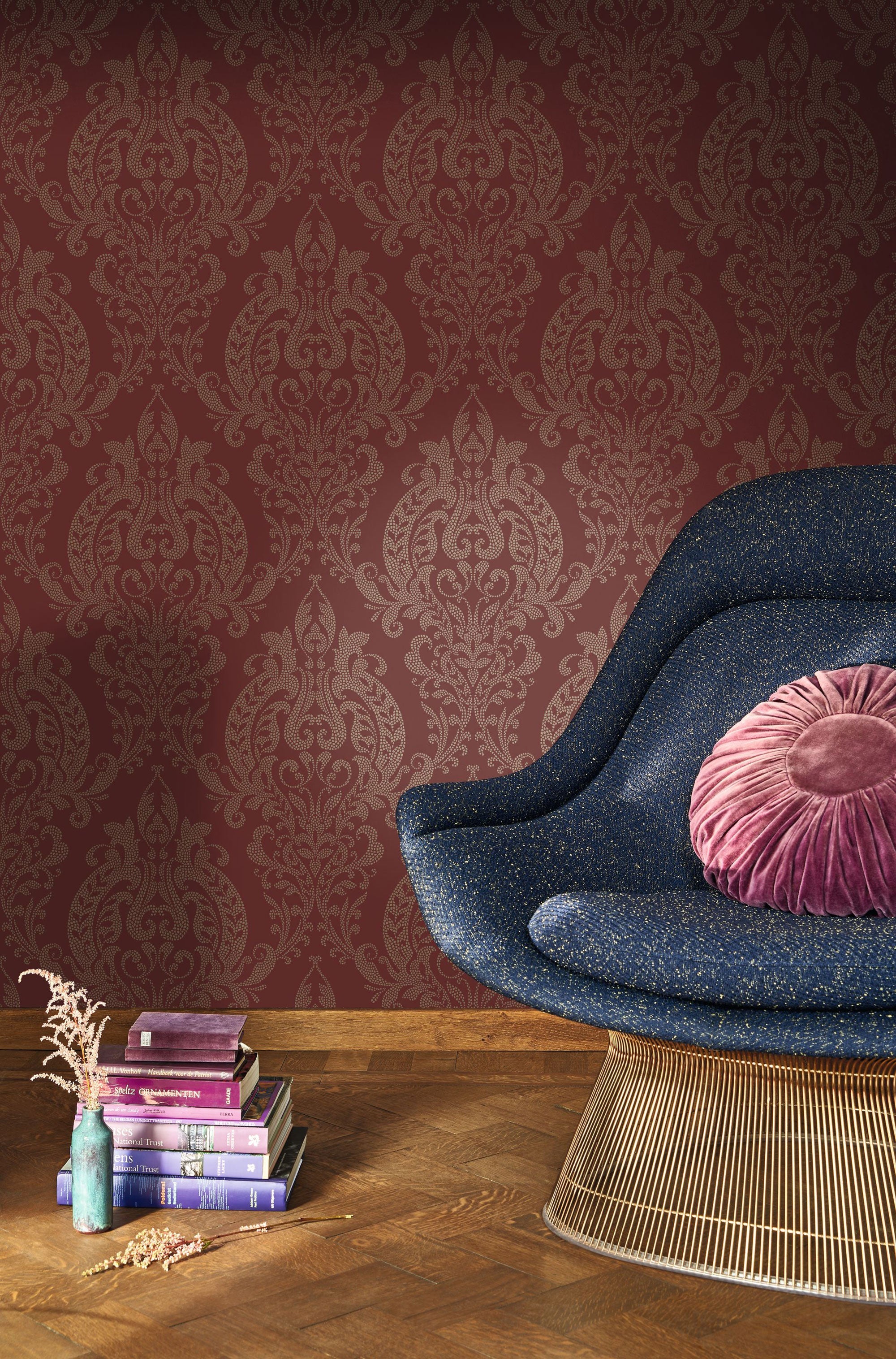 201998888 Quintessence Rouge Opera Wallpaper by Casadeco