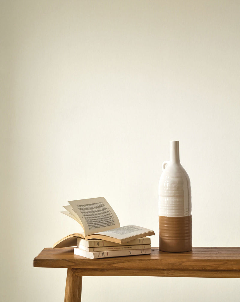 Blanc De Lait Hansan Wallpaper by Casadeco