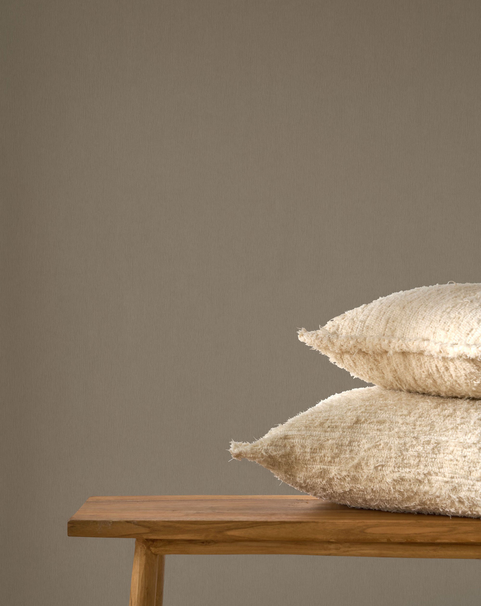Gris Elephant Hansan Wallpaper by Casadeco