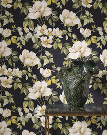 Sous Les Rosiers Noir Fusain Le Beau Jardin Wallpaper by Casadeco
