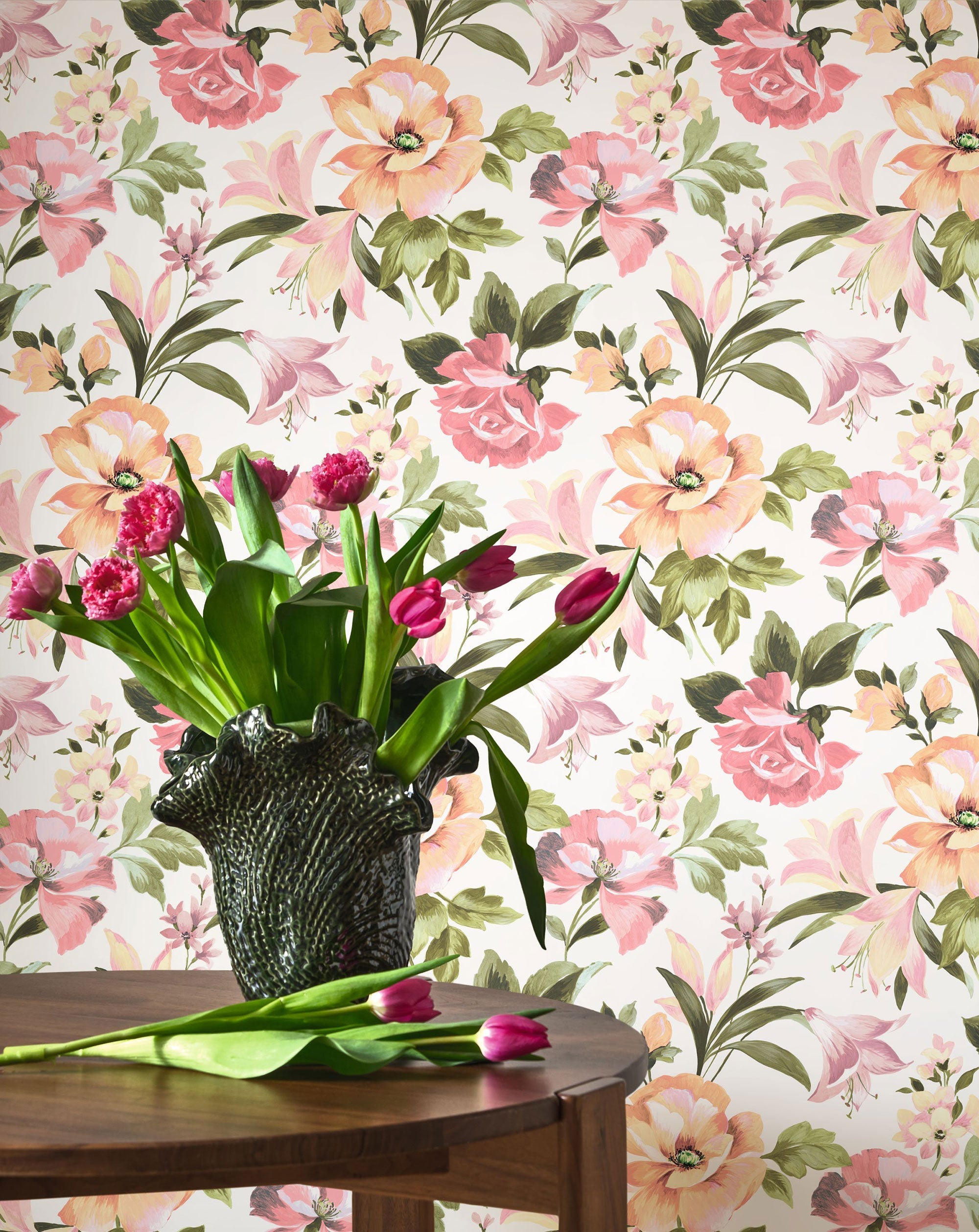 Bouquet D'Été Rose Blush Le Beau Jardin Wallpaper by Casadeco