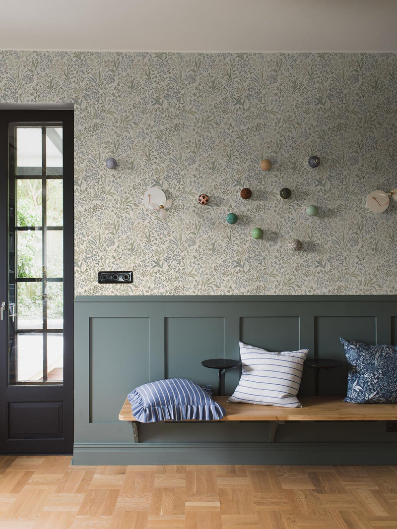 2026 Nocturne Light Green and White Icons Wallpaper by Boråstapeter