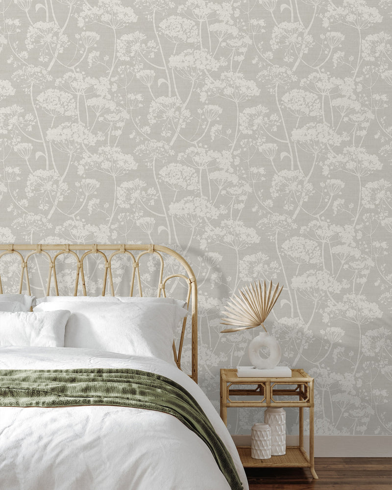 204902 Cow Parsley Grey Wallpaper by Grandeco