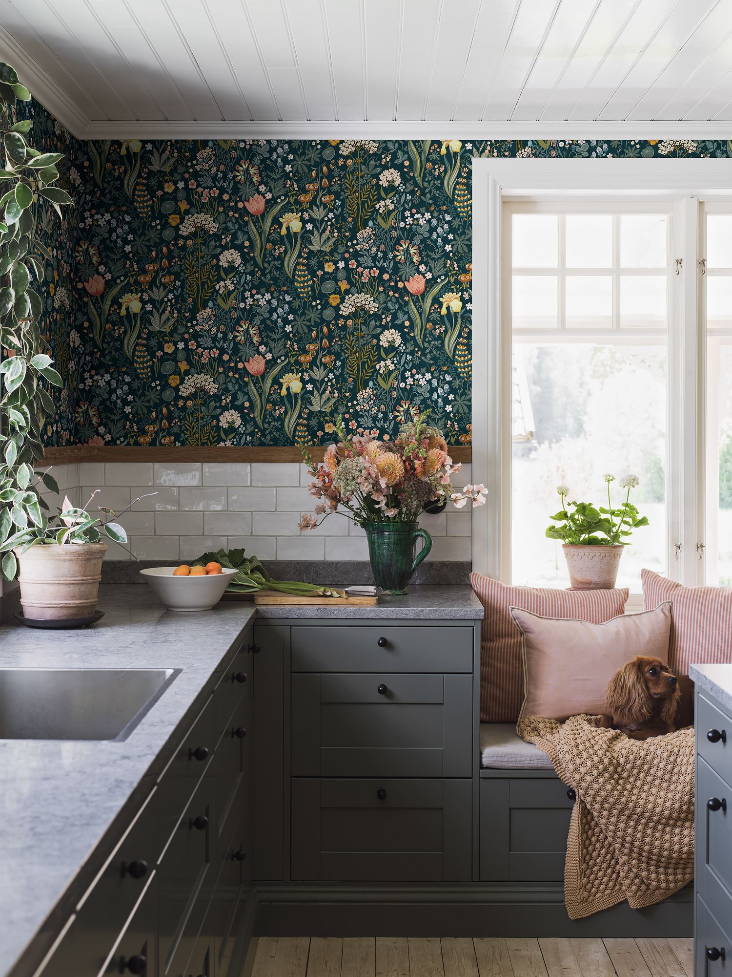 2055 Blomsterhav Multi and Blue Wallpaper by Boråstapeter