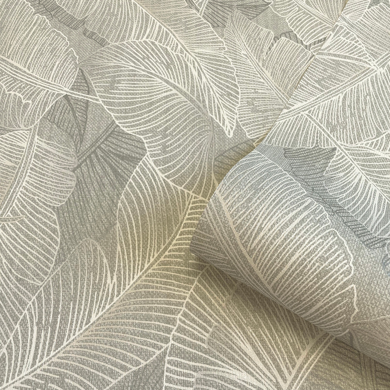 2142 Anaya Leaf Grey Wallpaper by Belgravia