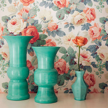 214604 ( DVIN214604 ) Chelsea Vintage 2 Wallpaper by Sanderson