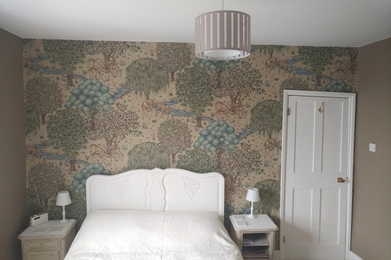 214888 ( DM3W214888 ) The Brook Archive III Wallpaper by Morris & Co