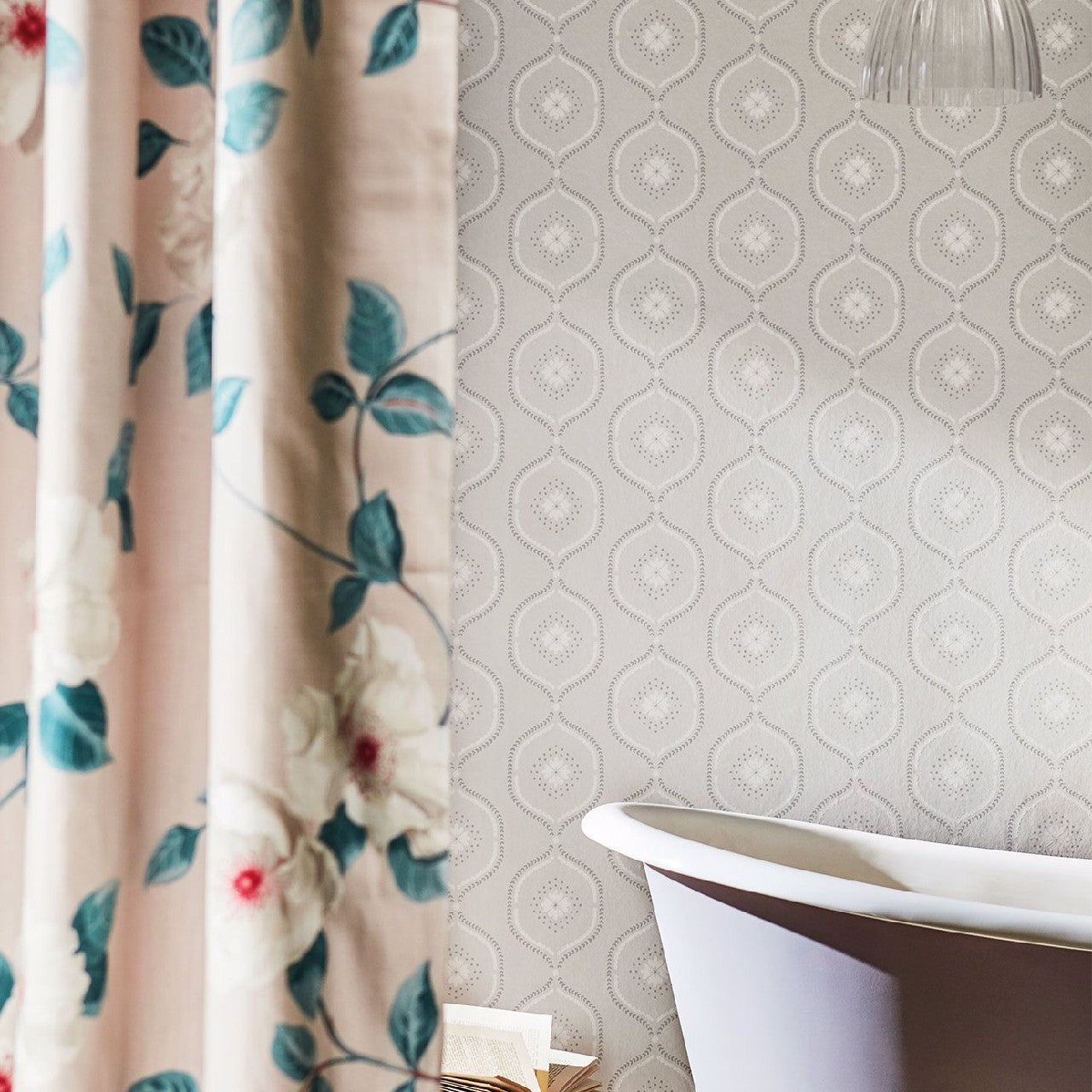 DCPW216879 ( 216879 ) Milcombe Littlemore Wallpaper by Sanderson