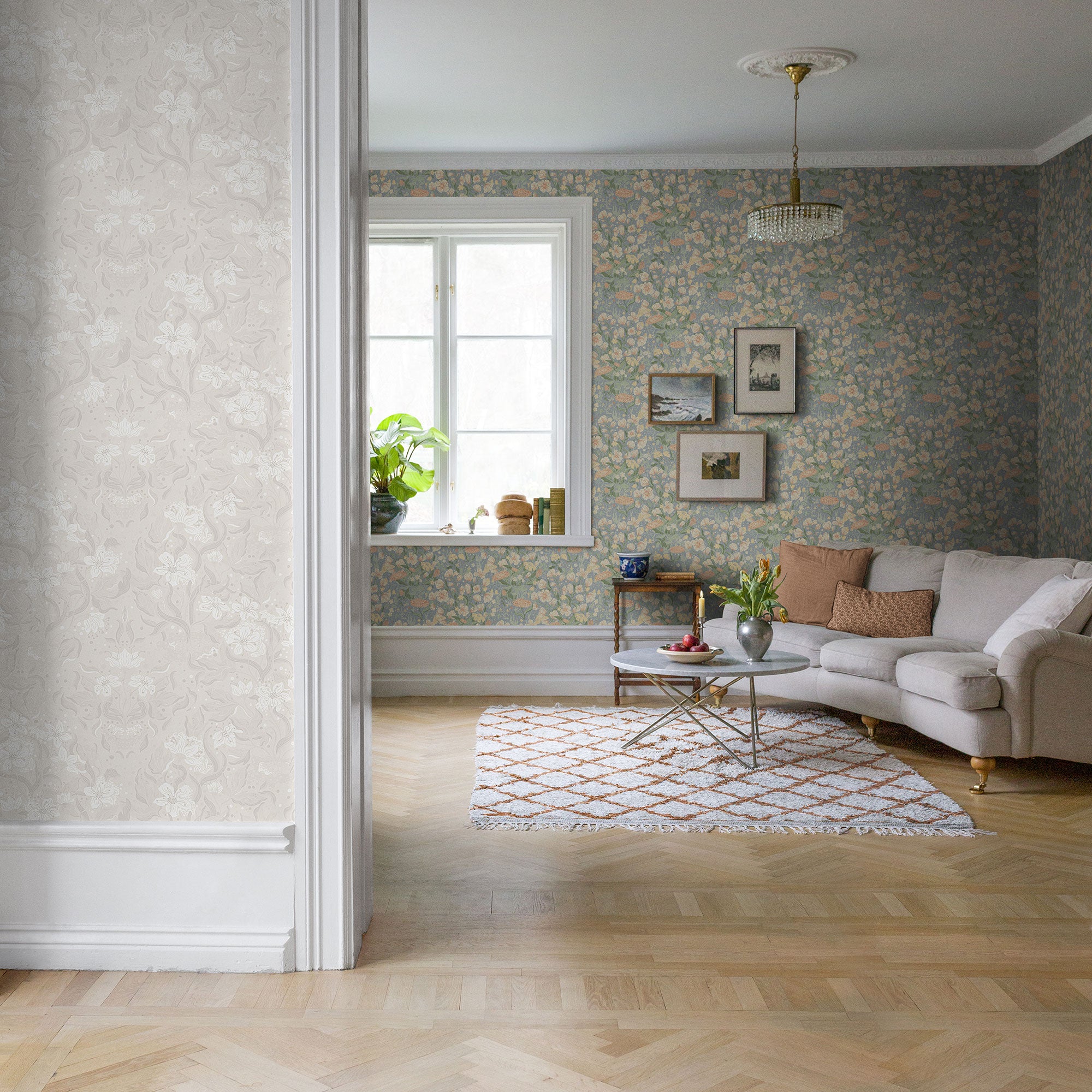 22016 Lisa Fagring Wallpaper By Galerie