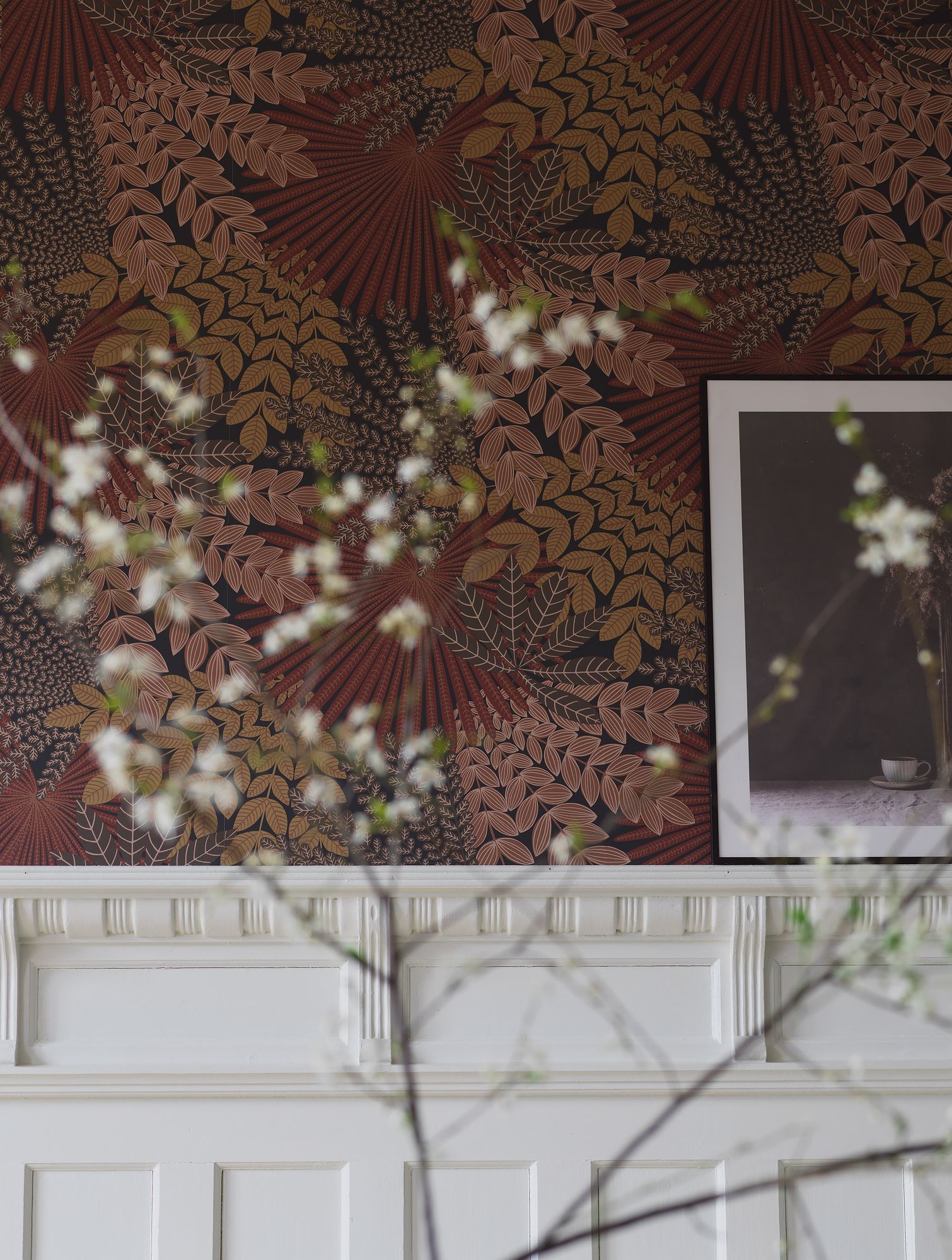 2259 Velvet Leaves Red and Brown Wallpaper by Boråstapeter