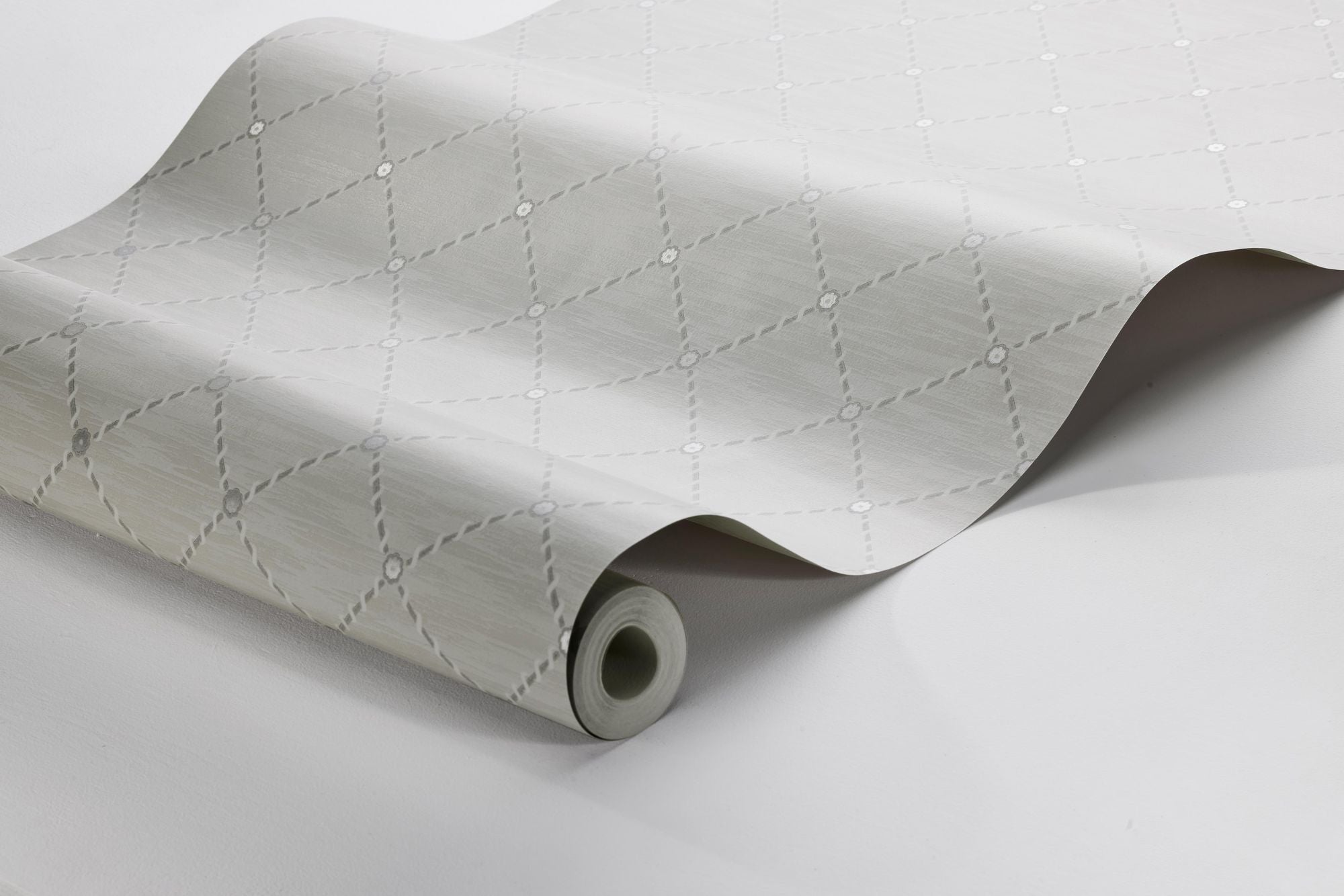 2266 Golden Trellis Grey Wallpaper by Boråstapeter