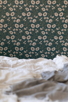 2268 Poppy Flow Black and Purple Wallpaper by Boråstapeter