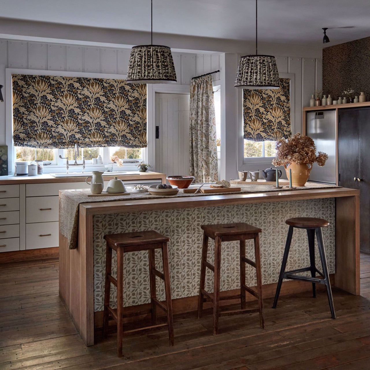 227003 Artichoke Velvet Wardle Velvets Midnight/Pearwood Fabric by Morris & Co