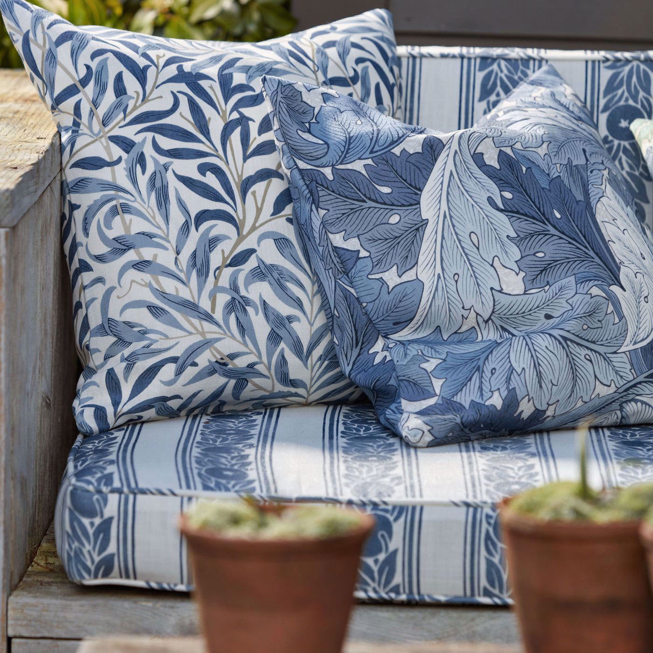 227115 Acanthus Outdoor-Performance Indigo Fabric by Morris & Co