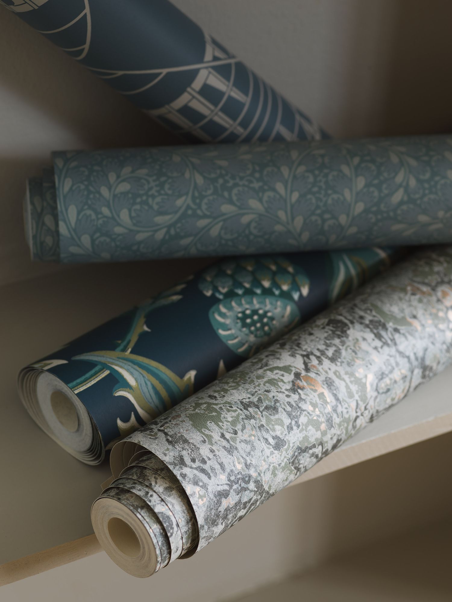 2273 Treasured Thistle Blue and Green Wallpaper by Boråstapeter