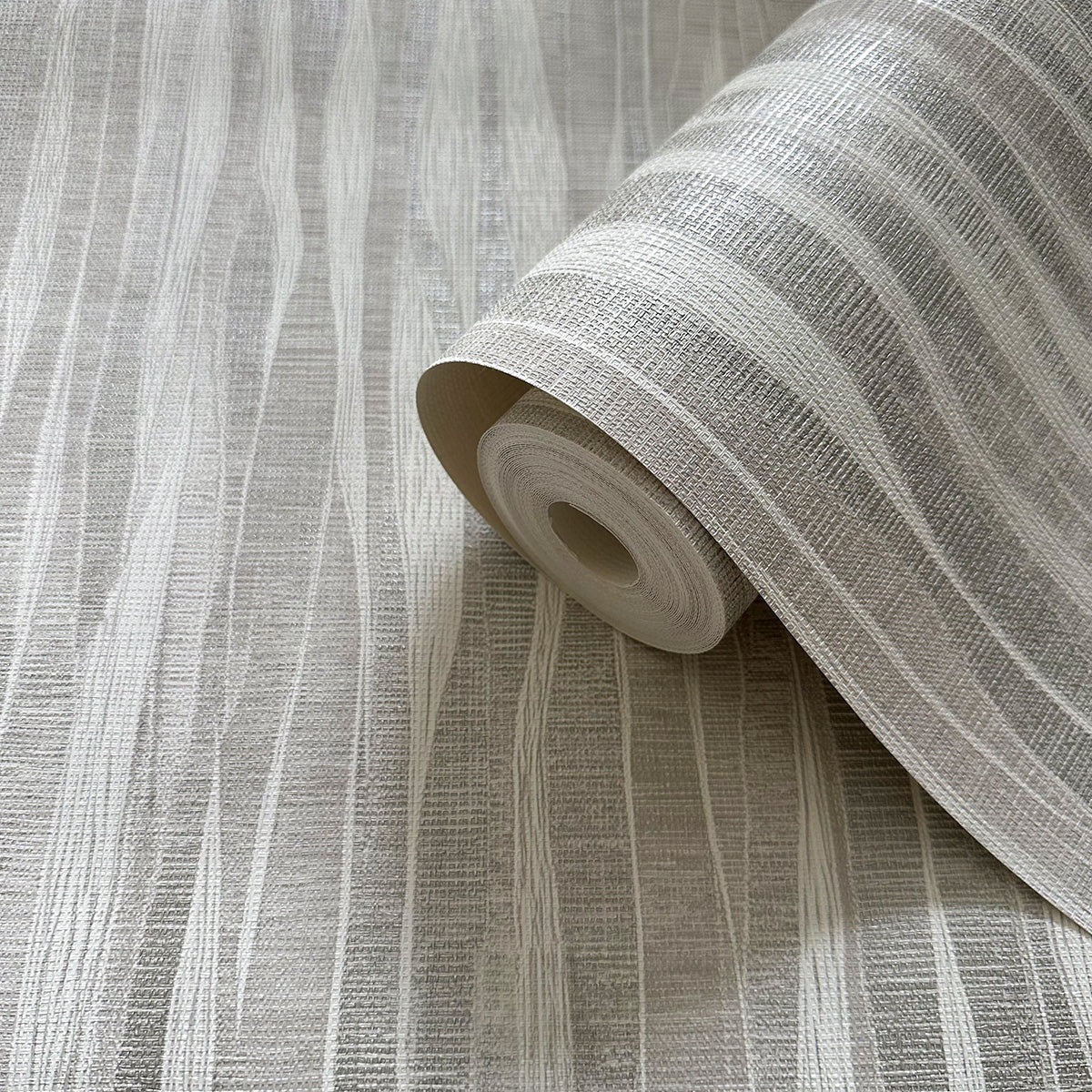 2401 Fabiano Texture Ivory Wallpaper by Belgravia - roll