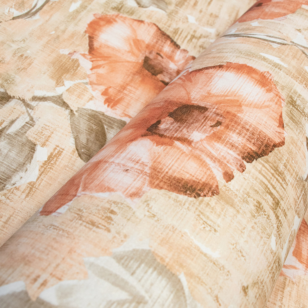 26915 Petunia Aurora Red Peach Julie Feels Home Wallpaper By Hohenberger