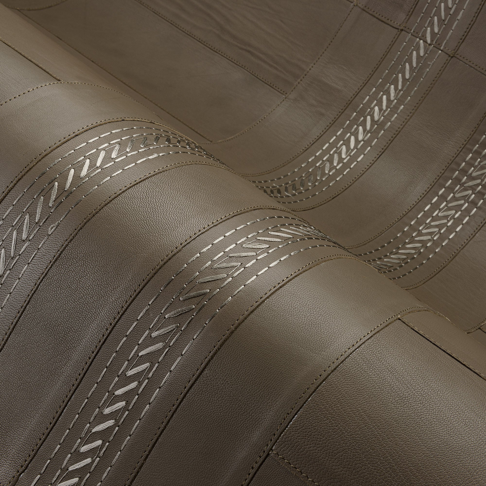 27431 Gambison Stone Corium Wallpaper by Arte