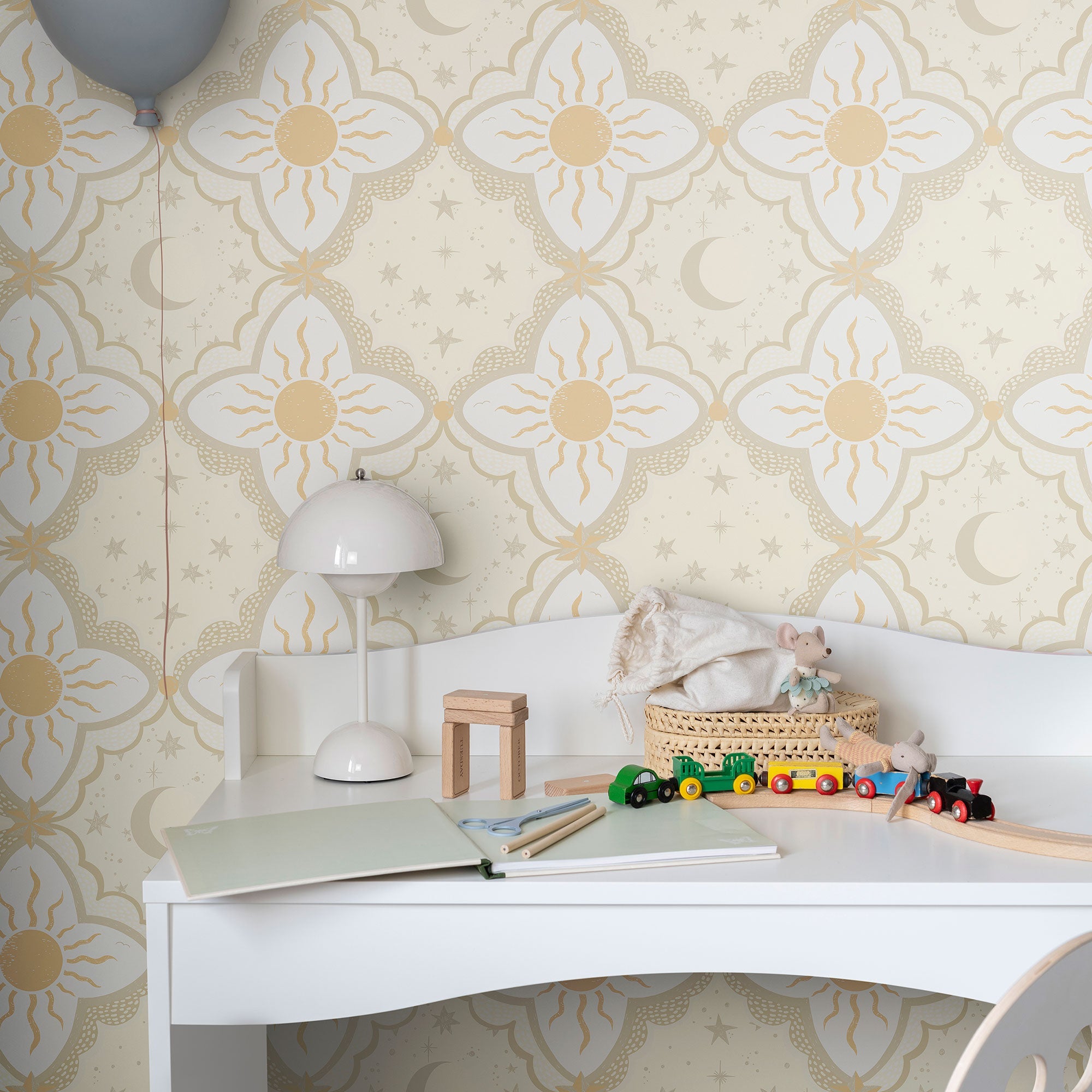 29033 Sol & Måne Beige Wallpaper by Galerie