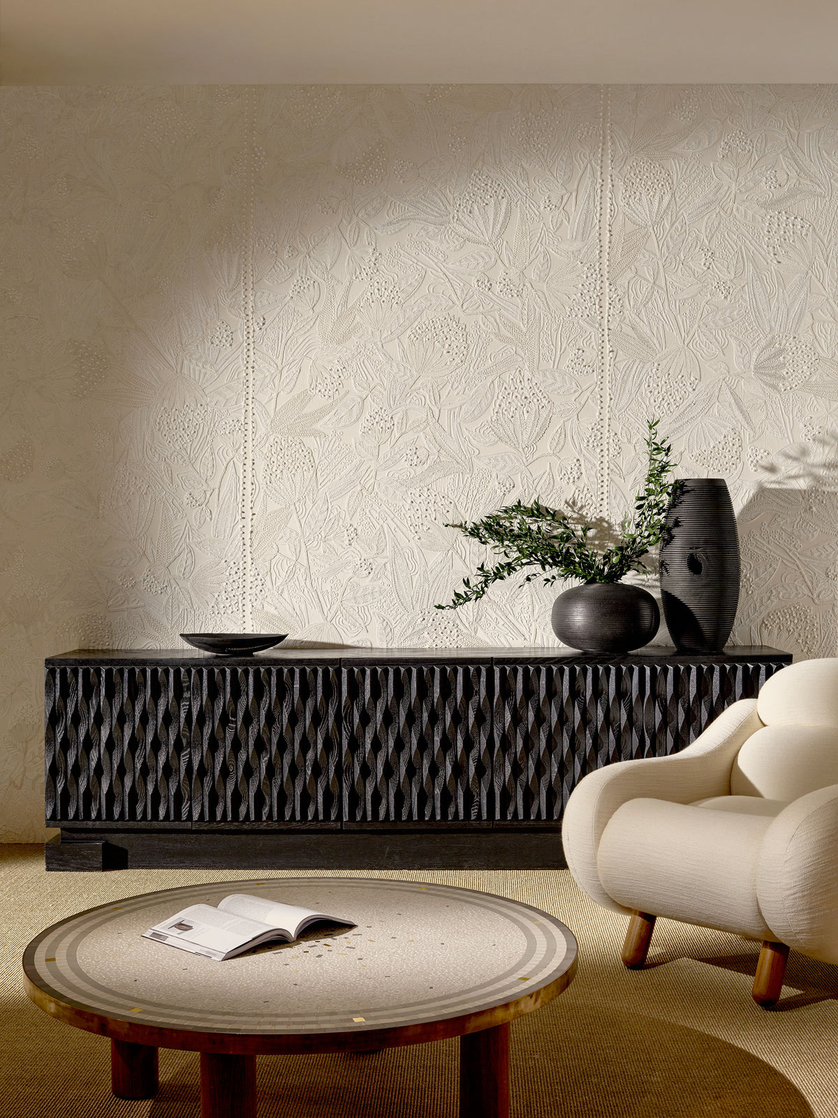 Eclosion Ivory Allures Wallpaper by Arte