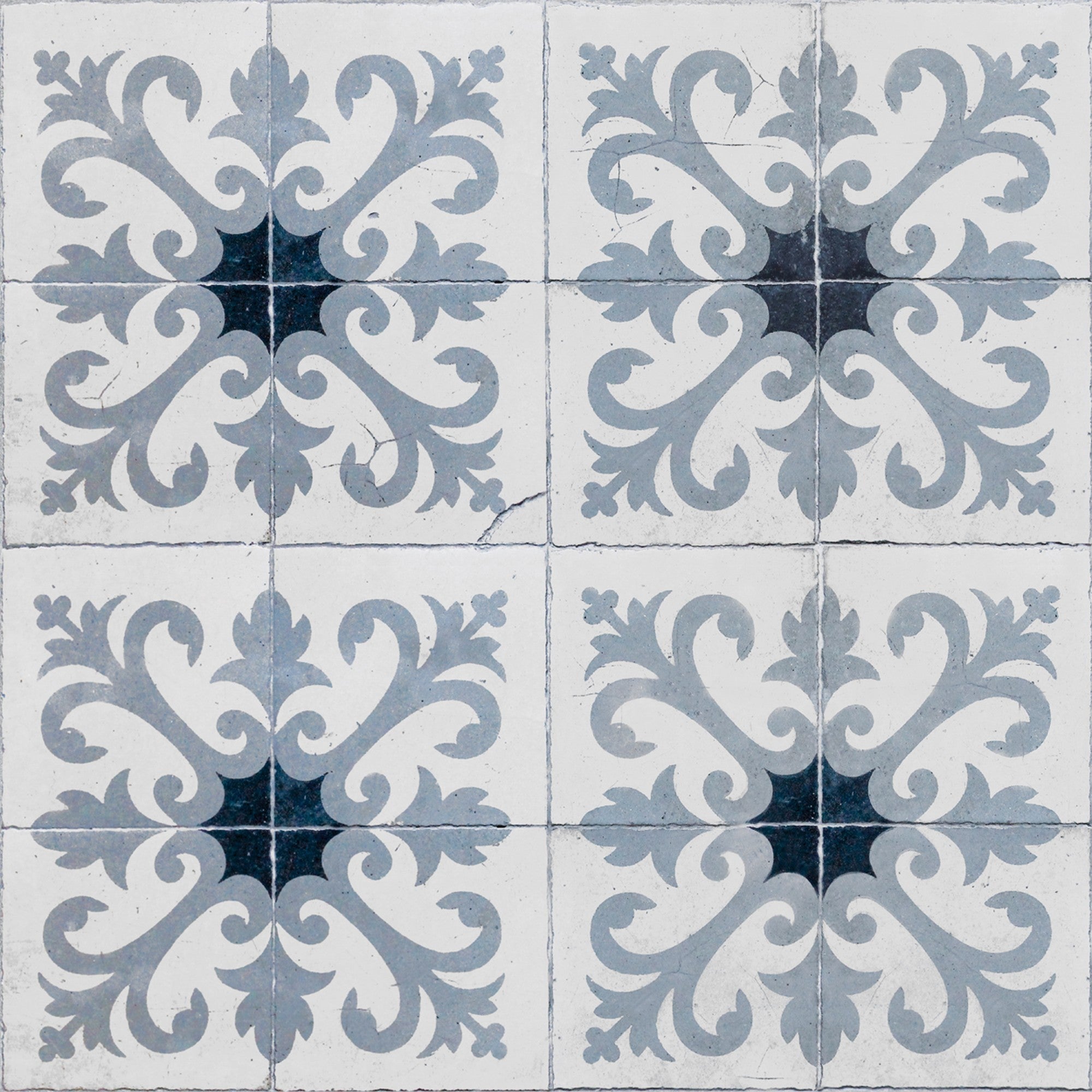 3000014 Damascus Blue/navy Tiles Wallpaper by Coordonné