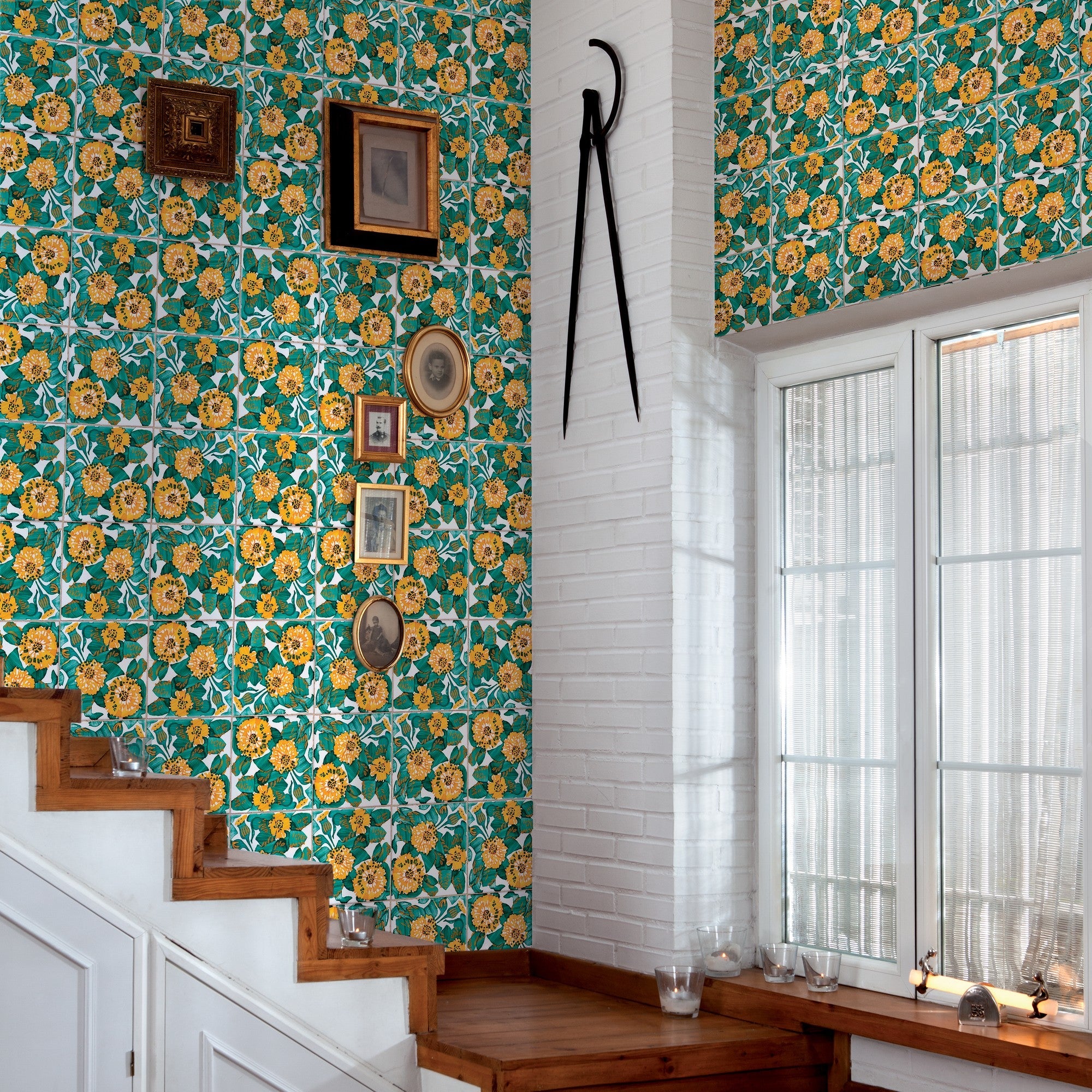 3000022 Daisy Green/yellow/orange Tiles Wallpaper by Coordonné