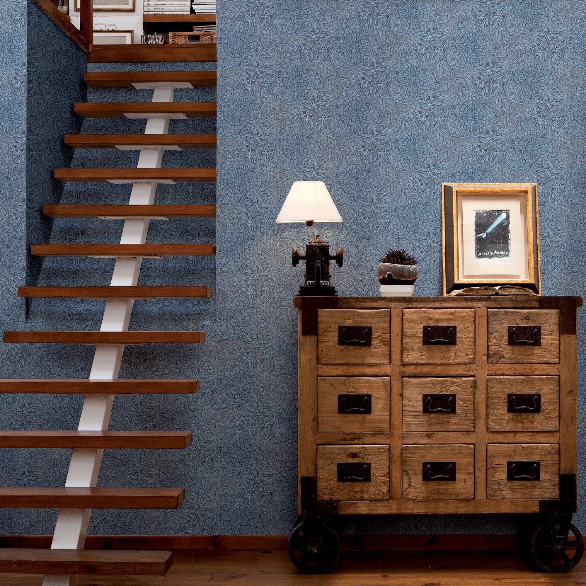 3000023 Dragon Flower Blue/navy Tiles Wallpaper by Coordonné