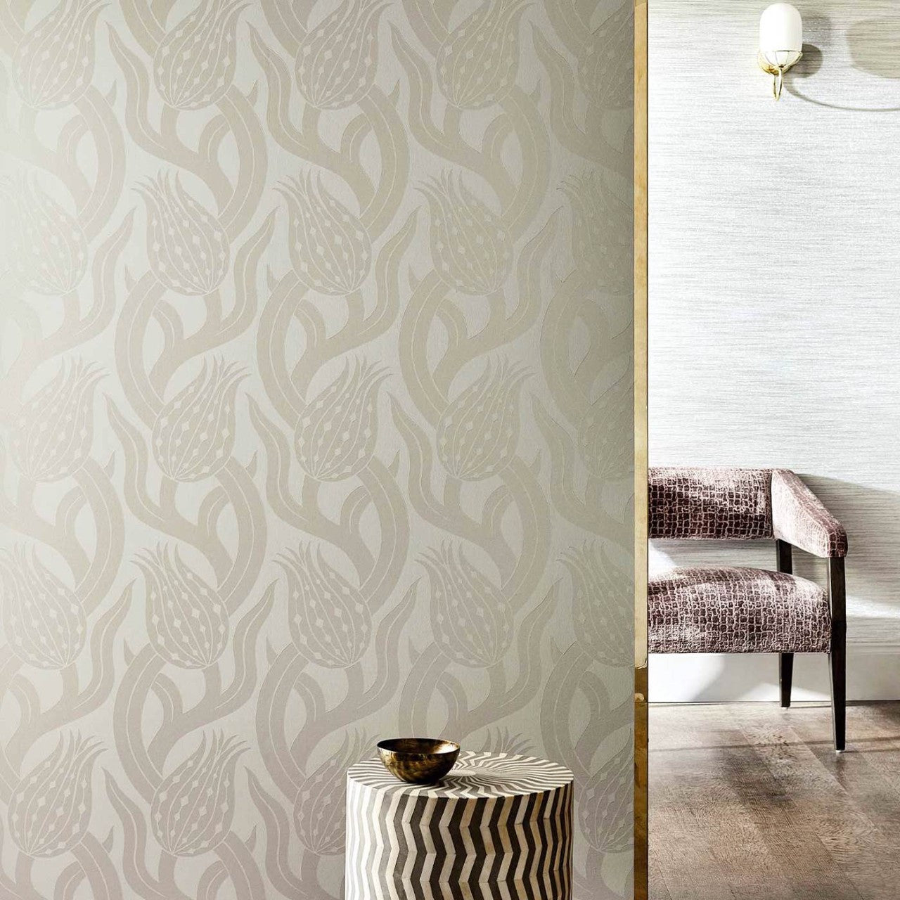 ZHIW312998 Persian Tulip Kensington Walk Wallpaper by Zoffany