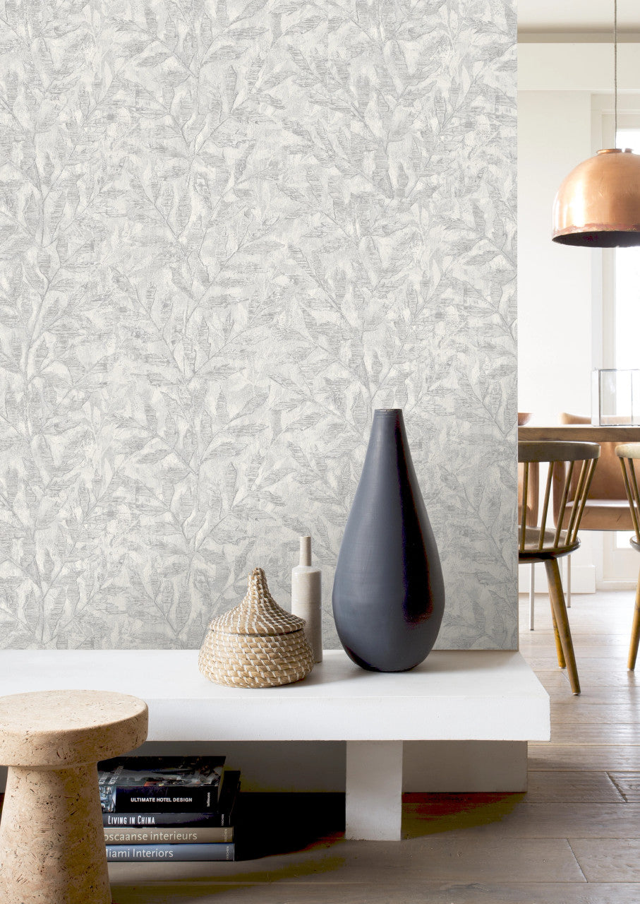 315011 Richmond Leaf Grey Wallpaper by Rasch