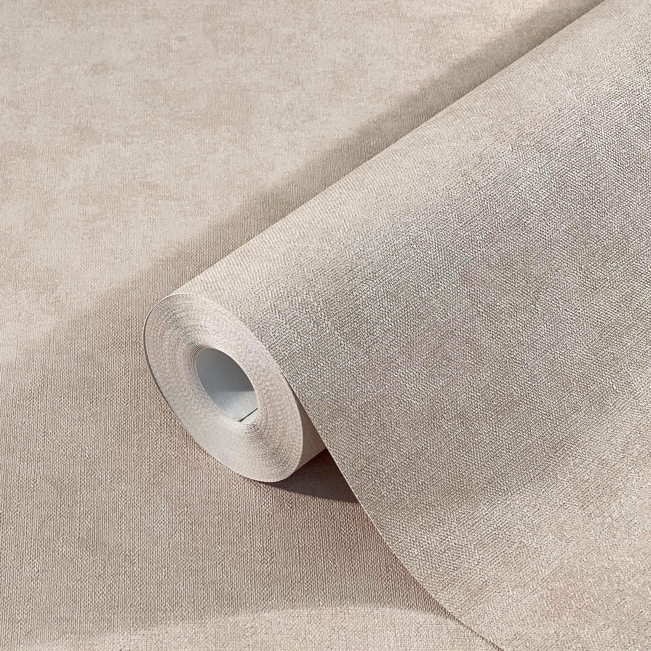 32434 Plain Texture Flora Rose Wallpaper By Galerie