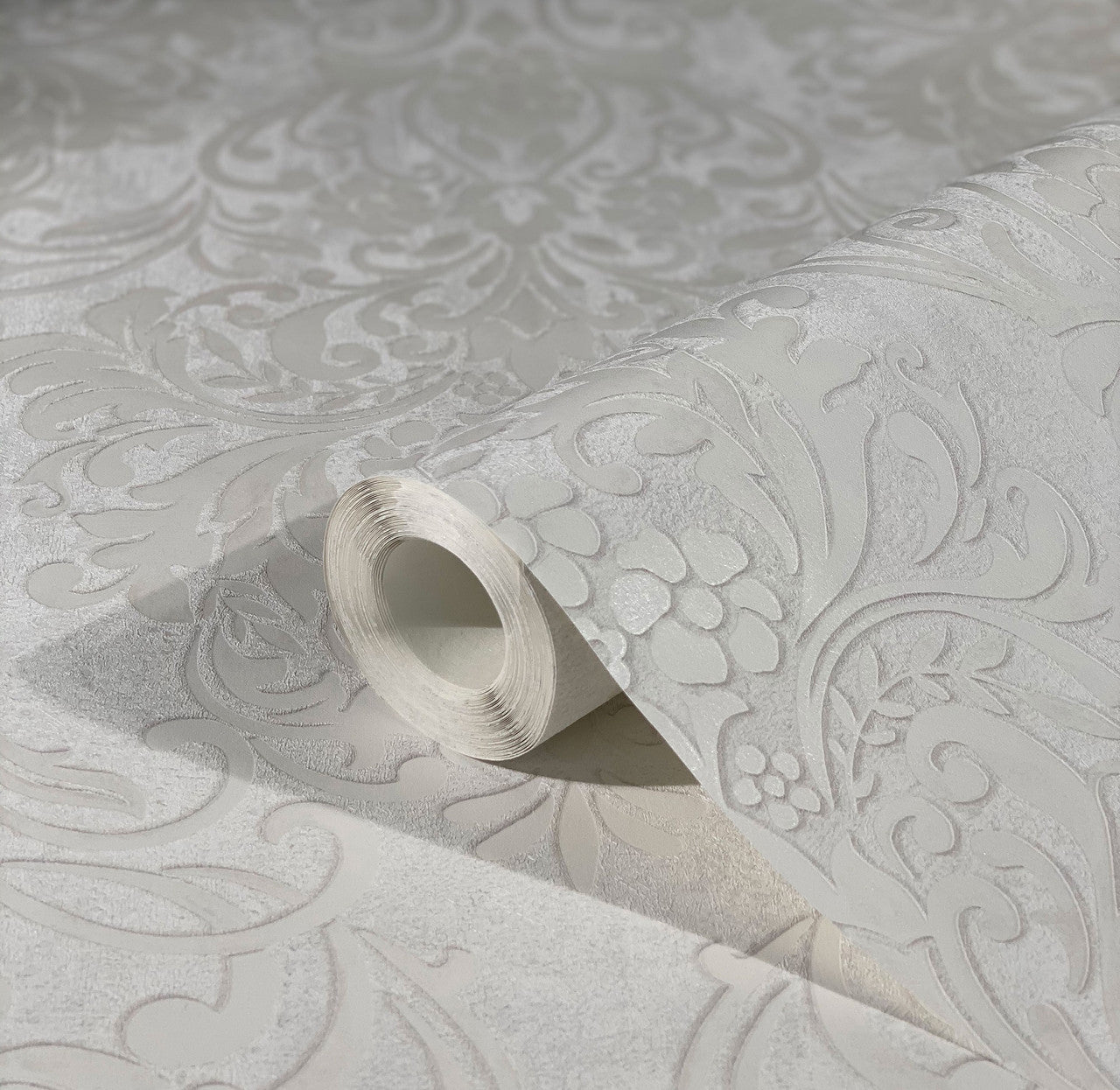 32601 Floral Damask The New Design Book White Wallpaper By Galerie