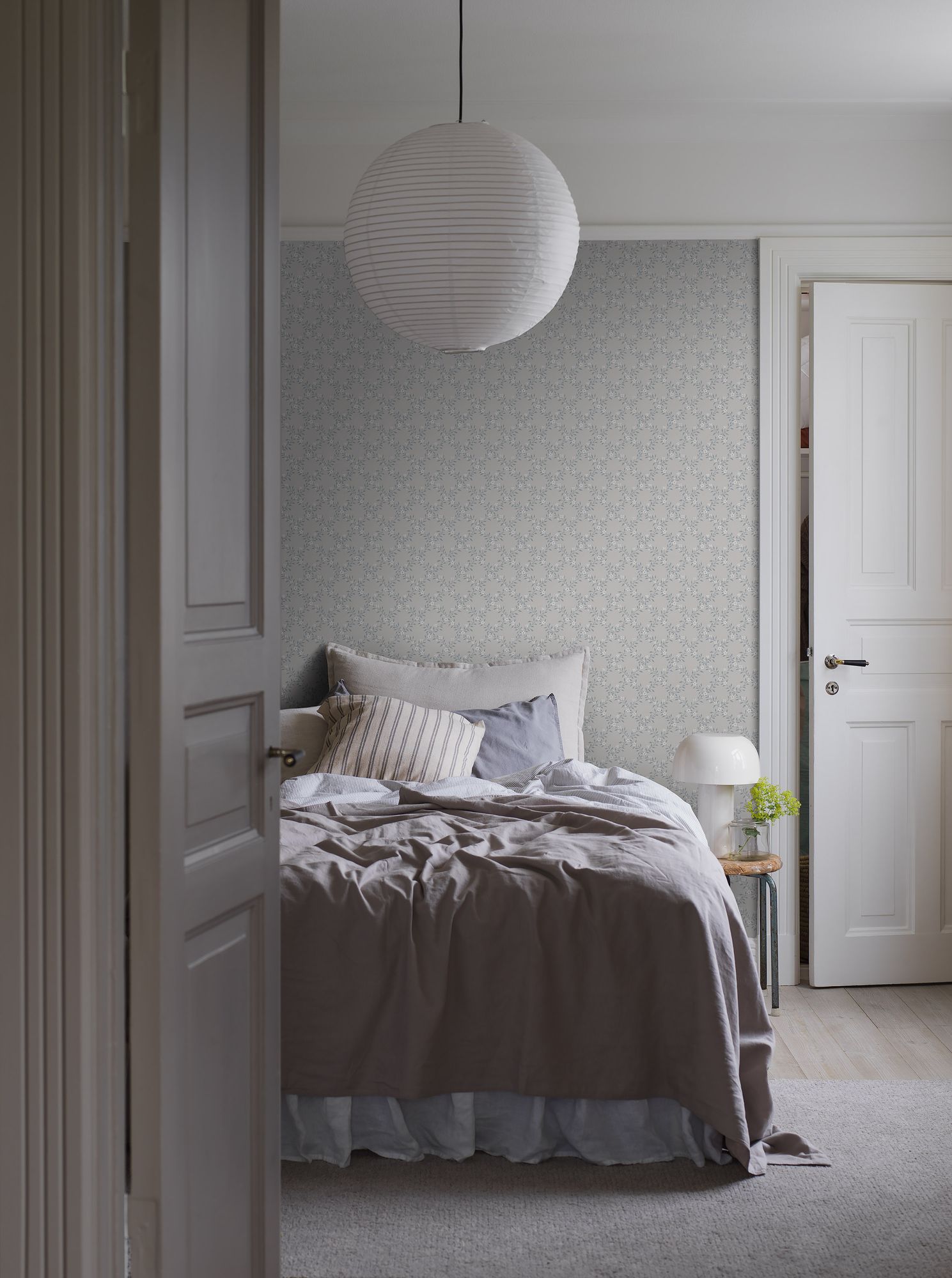 3269 Sommarslöja Grey and Blue Wallpaper by Boråstapeter